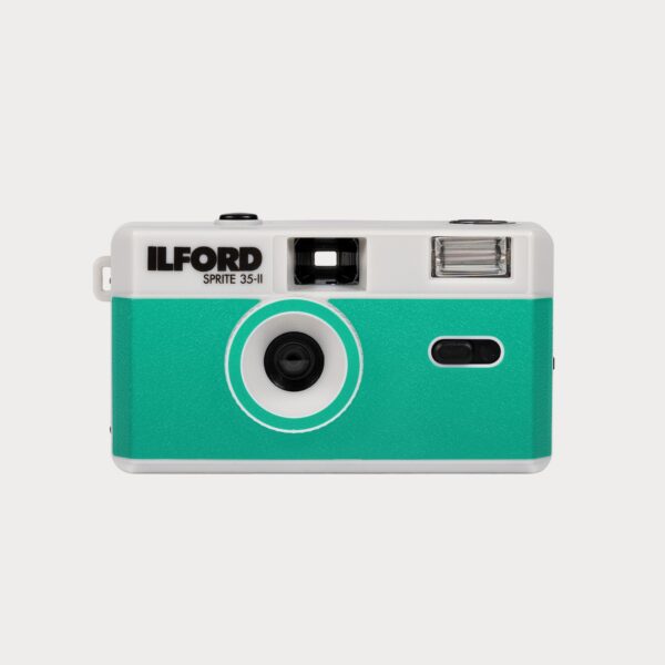 ilford-sprite-35mm-reusable-film-camera-silver-teal-2005173-01-moment