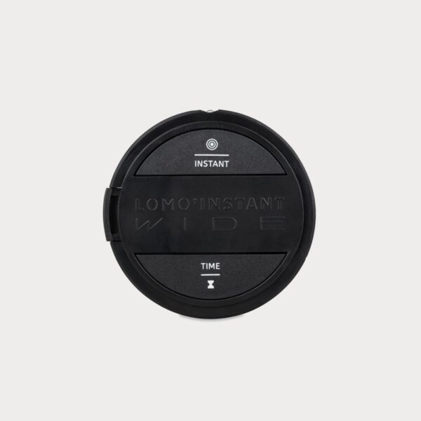 lomography-lomoinstant-wide-instant-camera-black-combo-li900b-04-moment
