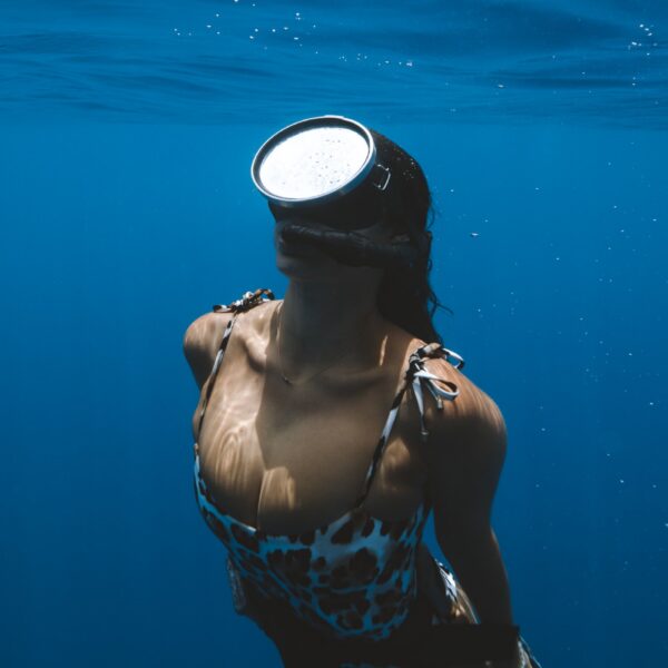 moment-kelsealoha-underwater-m-download-026-02-moment