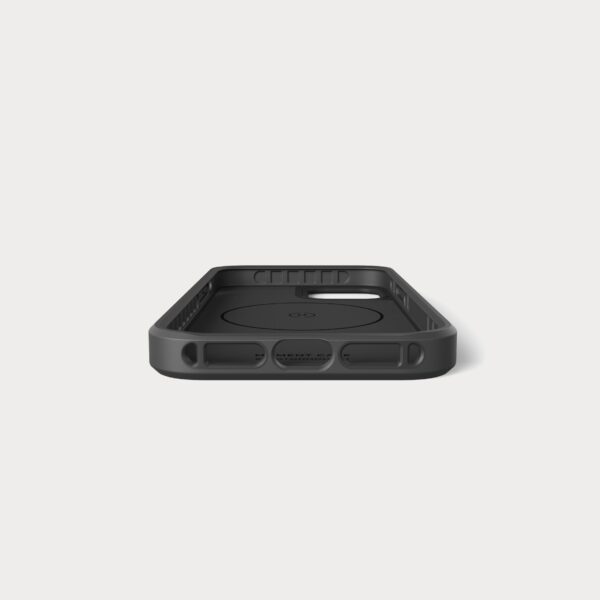 moment-rugged-case-for-iphone-12-compatible-with-magsafe-black-canvas-311-120-m-03-moment