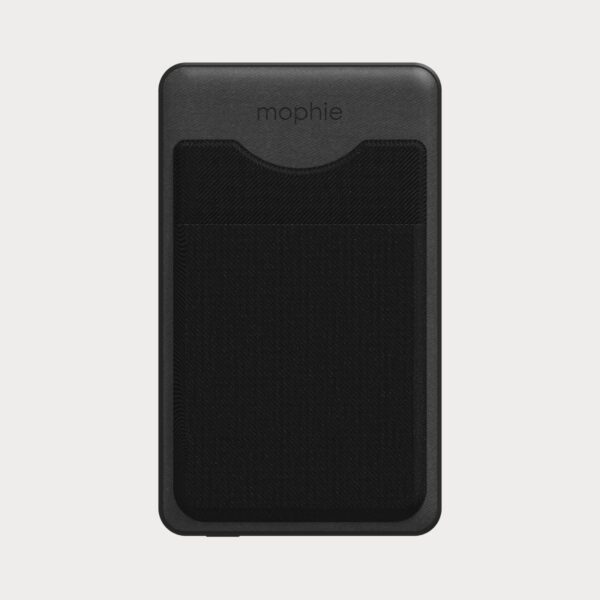 mophie-snap-plus-juice-pack-mini-wallet-wireless-charging-power-bank-401108985-04-moment
