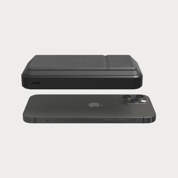 mophie-snap-powerstation-10000-mah-wireless-charging-stand-power-bank-401107913-02-moment