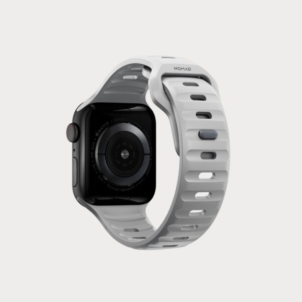 nomad-sport-strap-for-apple-watch-41mm-40mm-38mm-lunar-gray-nm01959885-02-moment