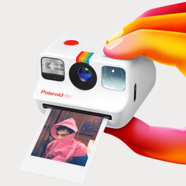 polaroid-go-instant-camera-9035-02-moment