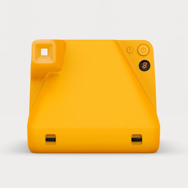 polaroid-now-instant-camera-yellow-9031-02-moment