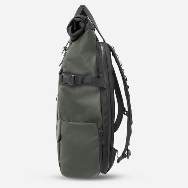 wandrd-prvke-31-liter-camera-backpack-wasatch-green-pk31-gn-3-02-moment