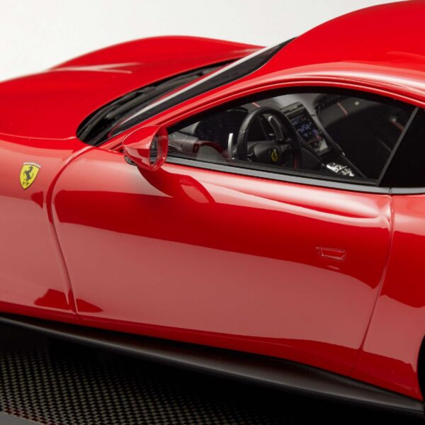 Amalgam Collection Ferrari Roma 1 12 Model Car 0400596860970