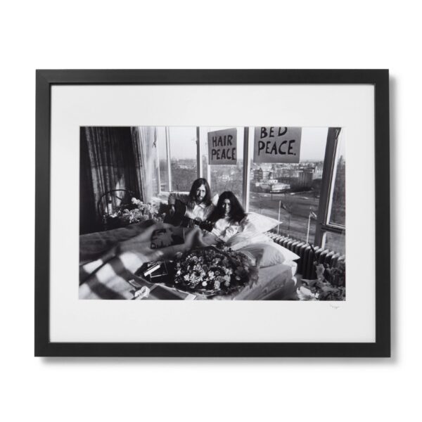 framed-1969-john-and-yoko-bed-protest-print-16-x-20-5439682798373500