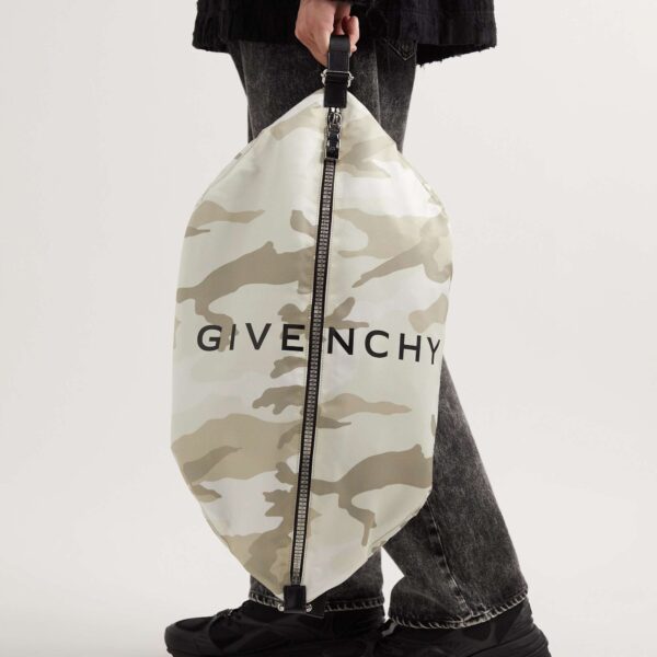 Givenchy Camouflage-Print Shell Backpack 0400610258813